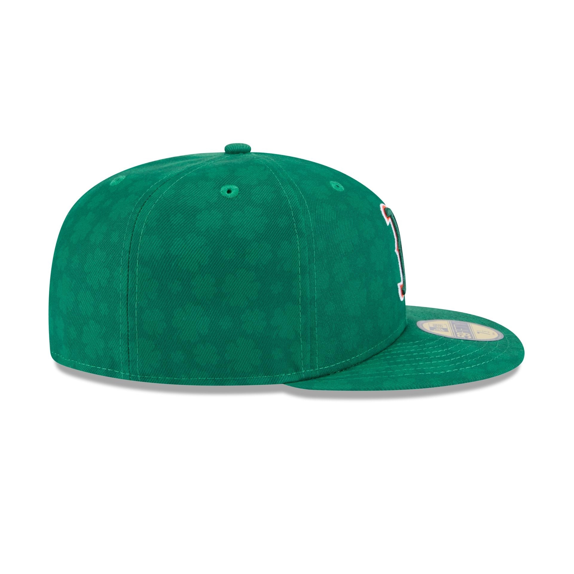 Boston Red Sox St. Patrick's Day 2025 59FIFTY Fitted Hat