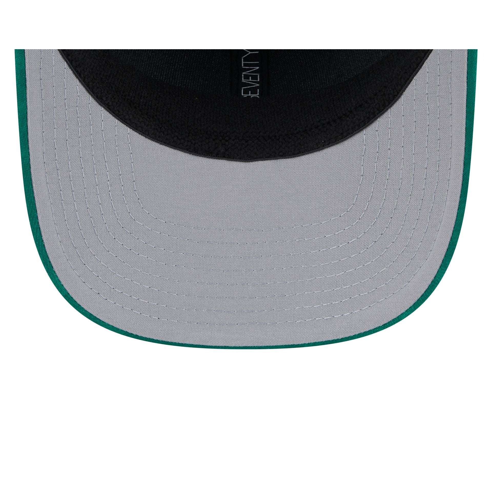 Atlanta Braves St. Patrick's Day 2025 9SEVENTY Stretch-Snap Hat