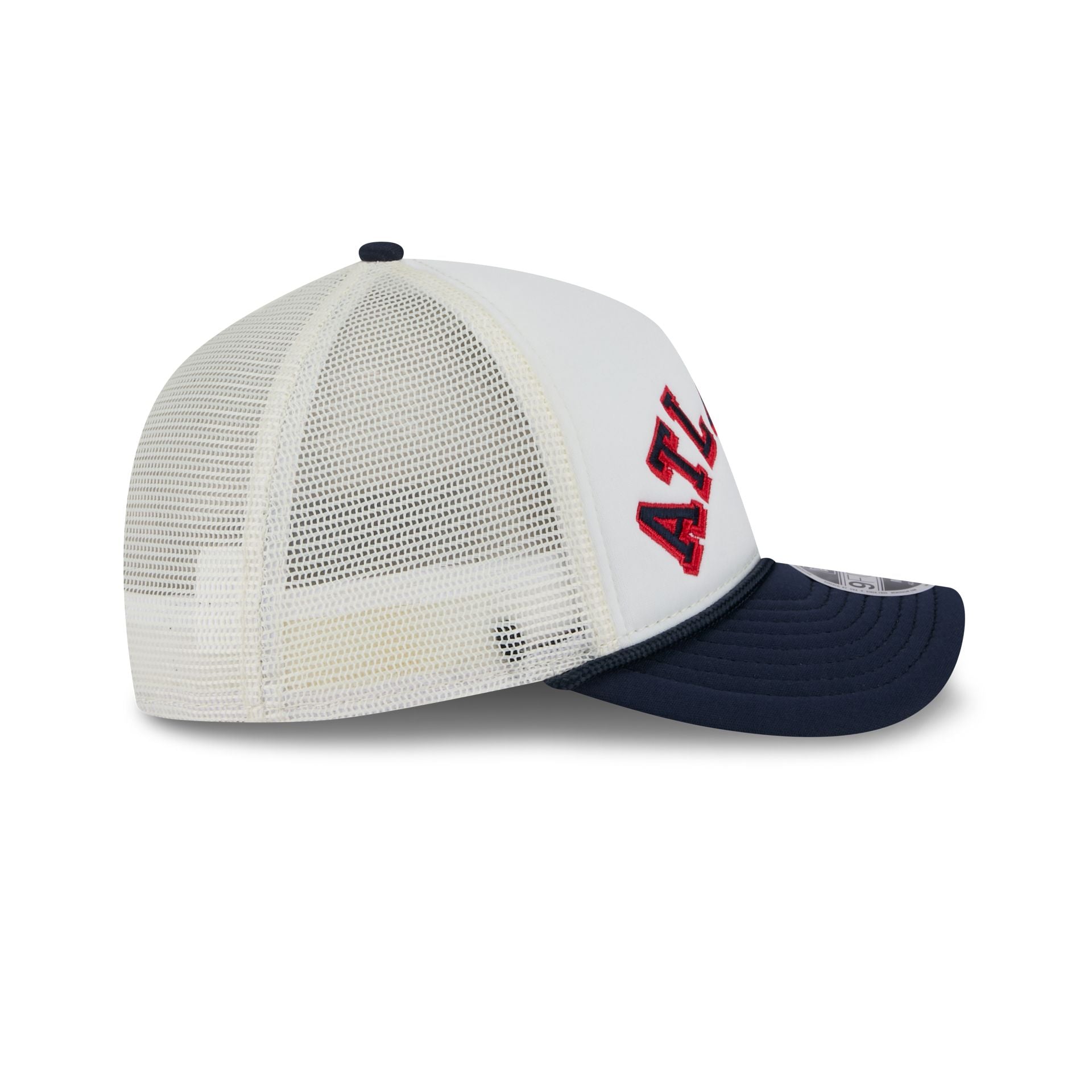 Atlanta Braves Chrome Arch 9FORTY M-Crown A-Frame Trucker Hat
